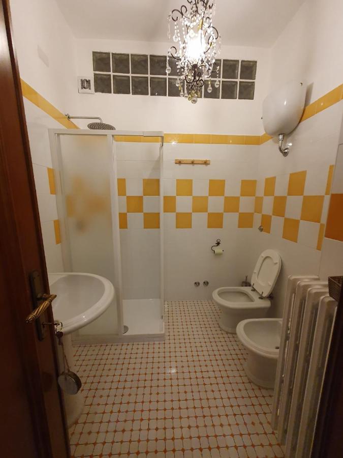 B&B Calecatine Rocca di Botte 外观 照片