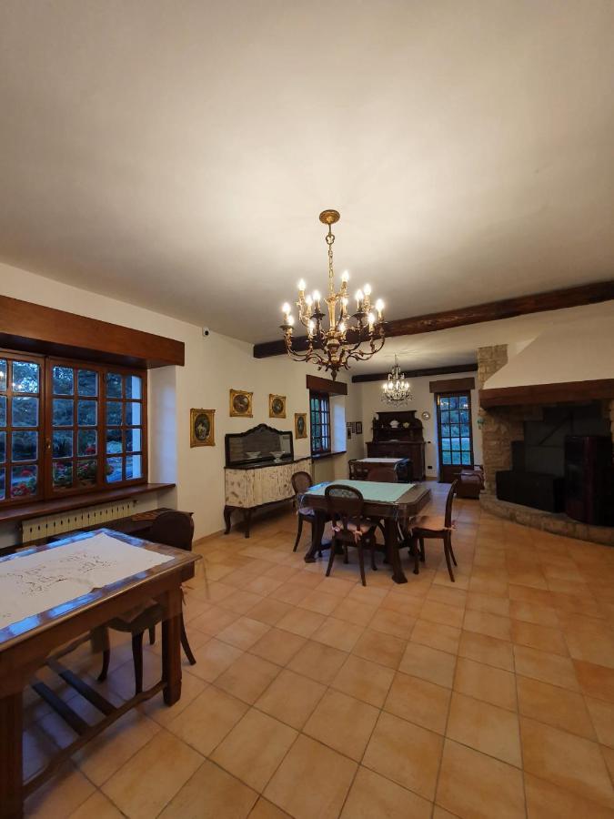 B&B Calecatine Rocca di Botte 外观 照片