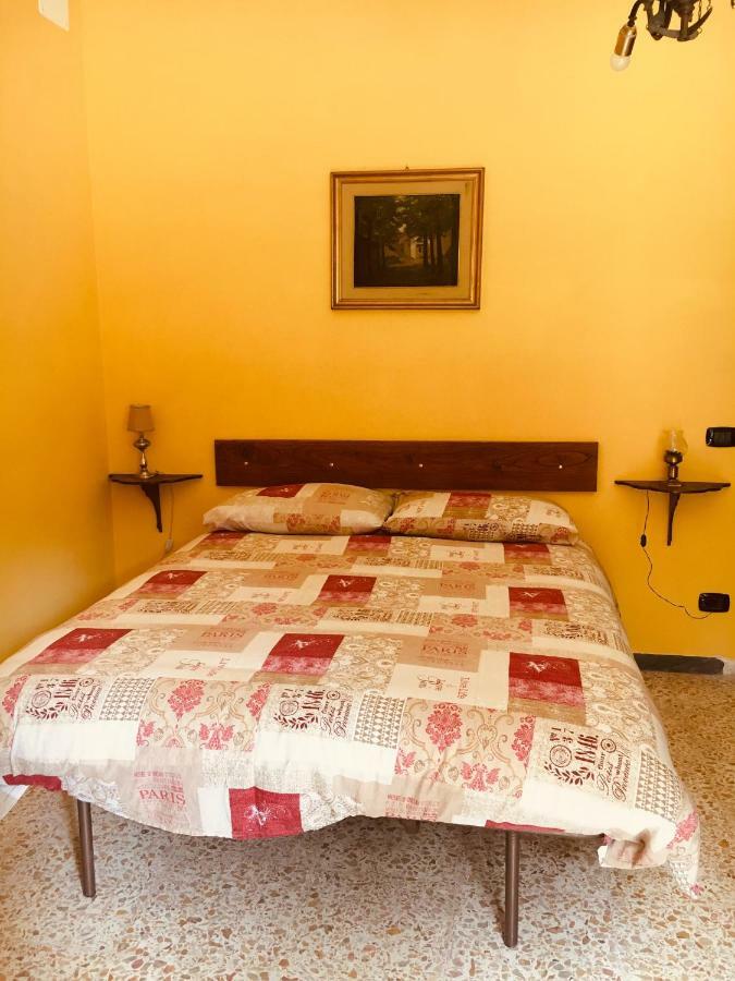 B&B Calecatine Rocca di Botte 外观 照片