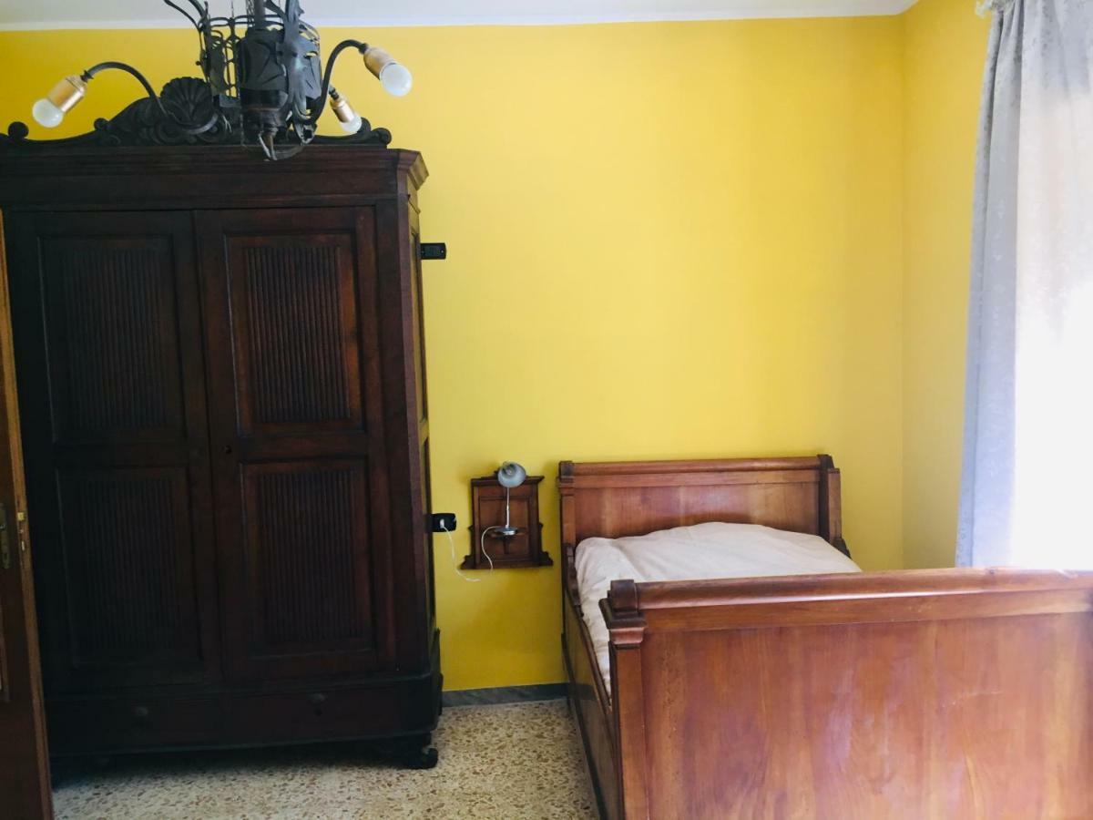 B&B Calecatine Rocca di Botte 外观 照片